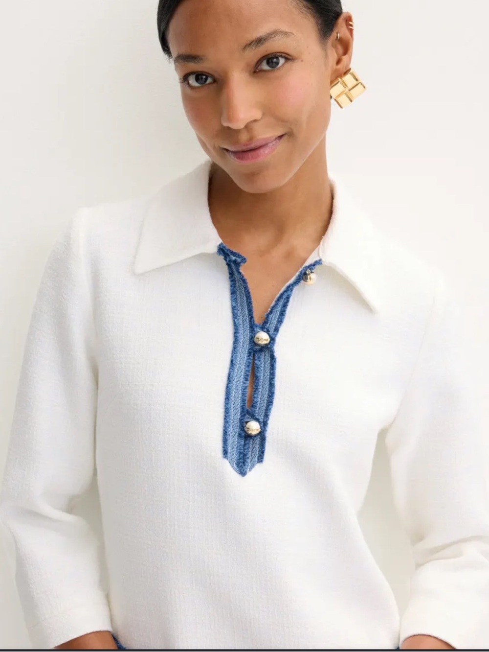 Sandro White Mini Dress with Blue Trim - Picture 4 of 11